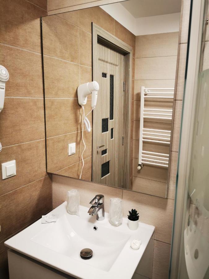 Doftana Apartaments Tesila Exterior photo